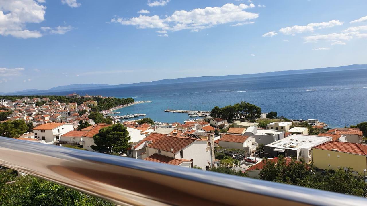 Apartments Karlo Baška Voda Eksteriør billede
